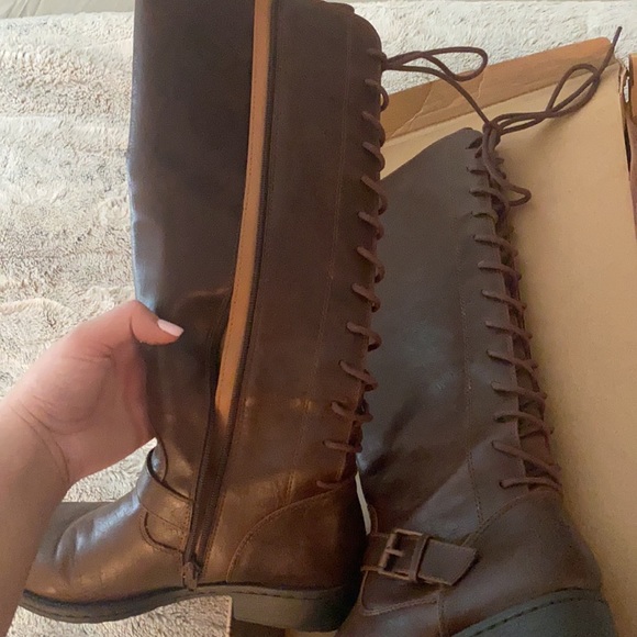 Euro Soft Knee Boot - Picture 3 of 4